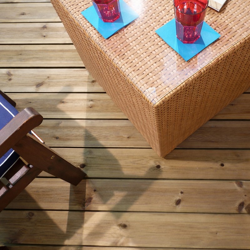 Terrasse Pin vert 27*145 1 face rainurée traité CL4