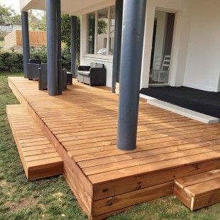 Terrasse Pin brun 27*145 2 faces lisses traité CL4
