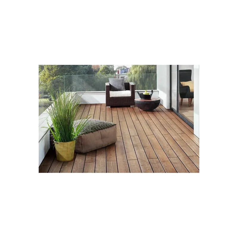 Machine nettoyeuse pour terrasse