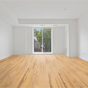 Parquet massif Pitch Pin brut rustique bords droits