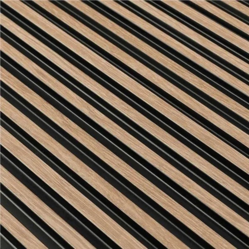 Panneau mural effet tasseau Panelio Duval Chêne clair 12*122*2700 mm