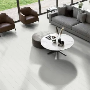 Parquet contrecollé Chêne brossé verni peint blanc 14/3*150*600 à 1800 mm