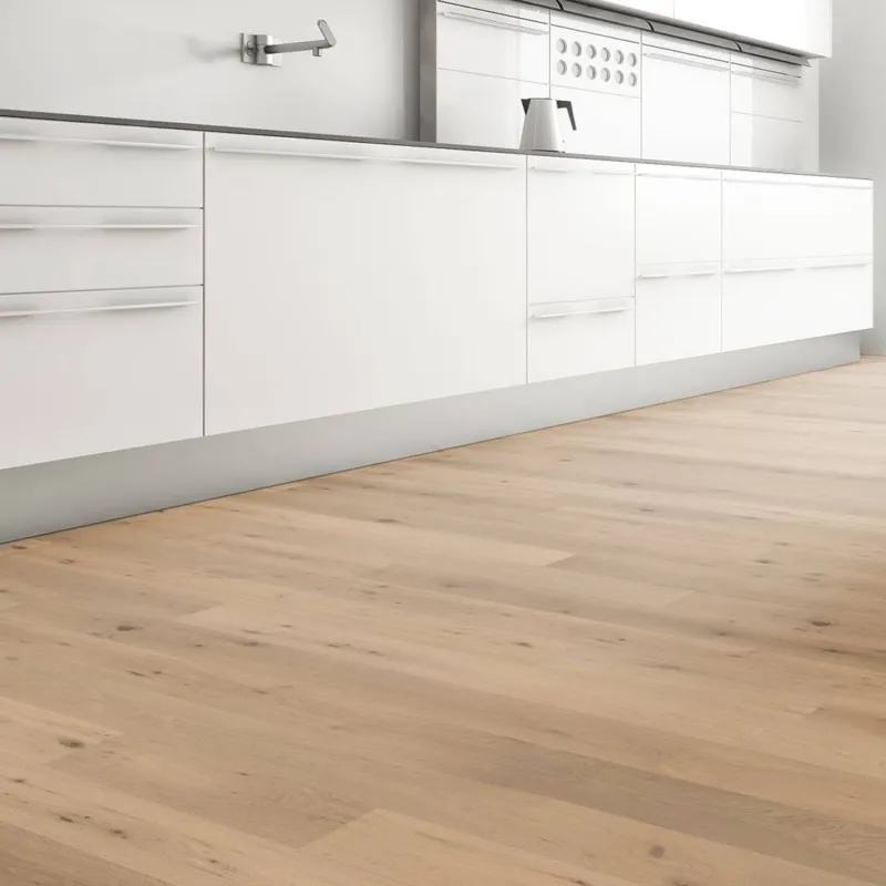 Parquet contrecollé Chêne brossé huilé aspect bois brut 14/3*190*680 à 1900 mm