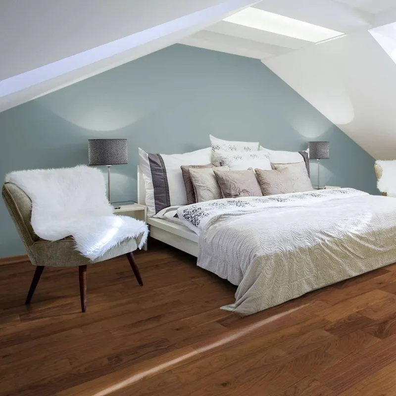 Parquet contrecollé Noyer US verni 4 chanfreins 14 ou 15/3*150*300 à 1600 mm