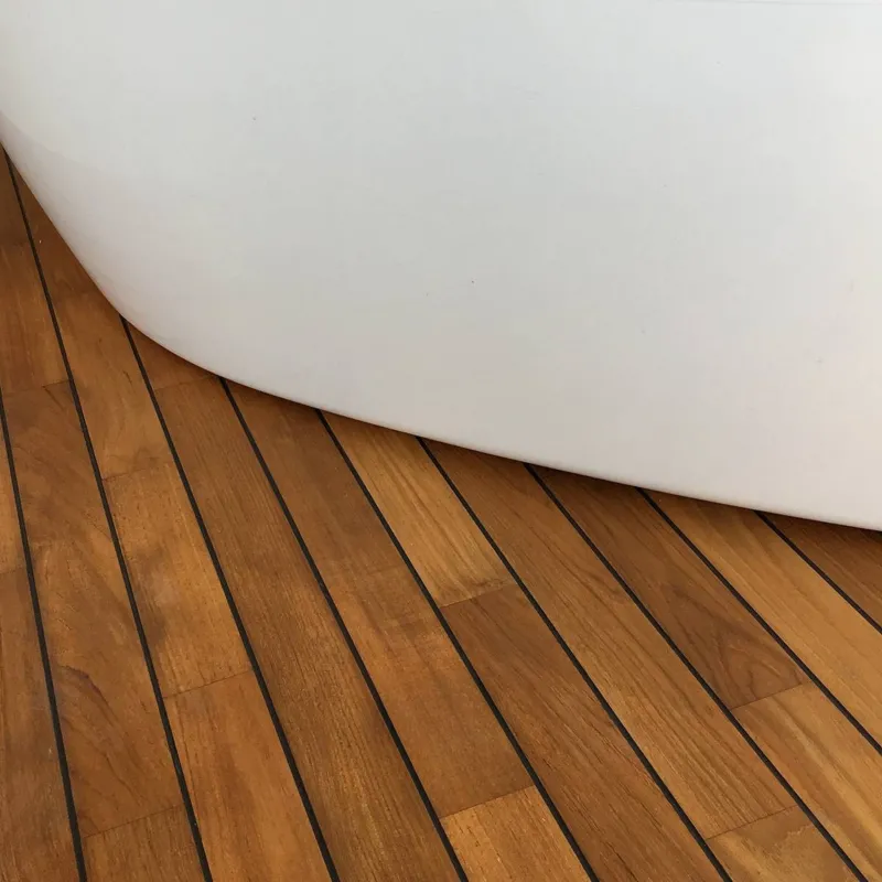 Parquet contrecollé Teck Huilé joint pont de bateau noir intégré 12/3*100*300 à