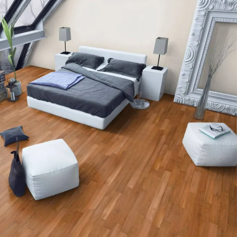 Parquet massif Teck Indonésien 4 chanfreins 12*90*300 à 900 mm