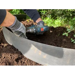 Bordure en plastique noir hauteur 140 mm longueur 25 m