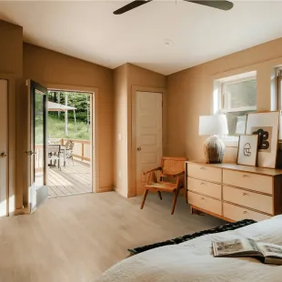 Voltaire Sol vinyle rigide clipsable intendance L 5.5 usure 0.55*180*1420mm