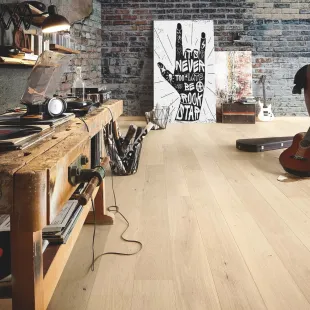 Pure Huilé UV Parquet contrecollé clic 4ch HDF