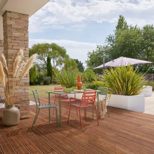 Terrasse Pin brun 27*145 1 face rainurée traité CL4