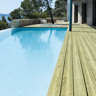 Terrasse Pin vert 27*145 1 face rainurée traité CL4