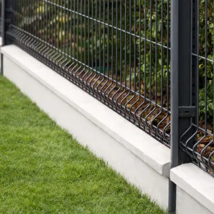 Plaque de soubassement gris béton 1/2 chaperon