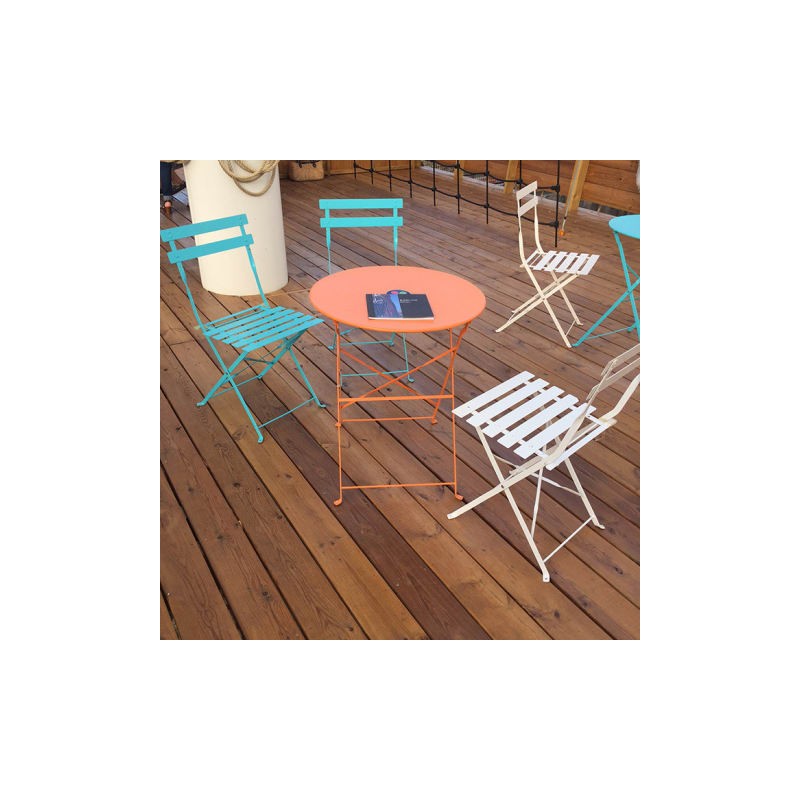 TERRASSE PIN BRUN 27*145 FACE BOMBEE LISSE TRAITE CL4