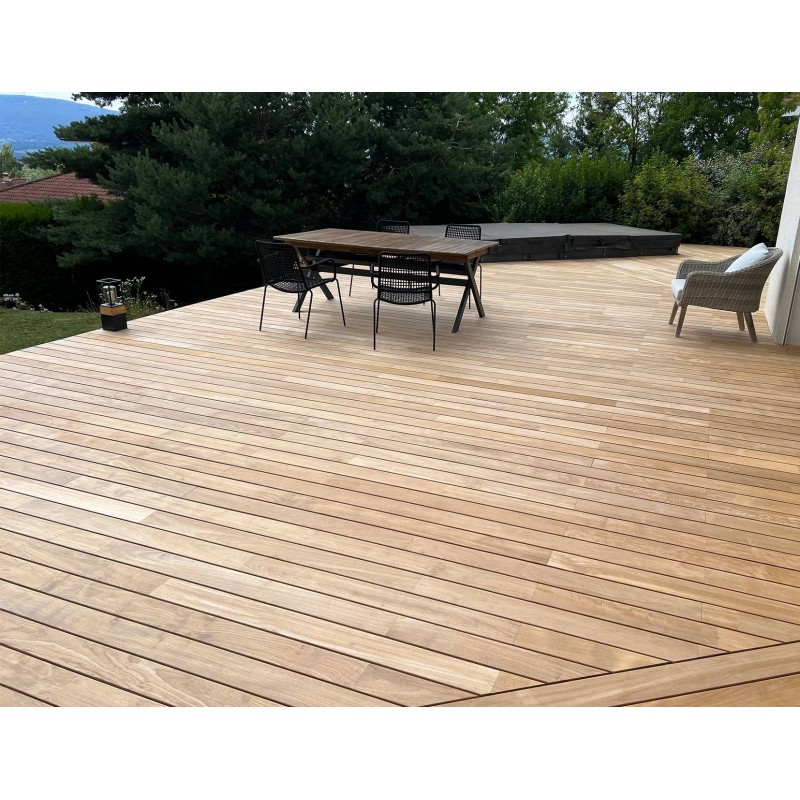 TERRASSE TECK GIRI MASSIF ABOUTE FIXA INVISIBLES 19 X 120 X 2.30 A 3.15 M