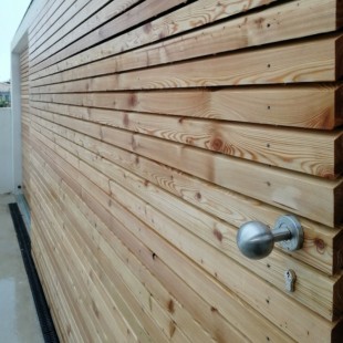 Bardage claire-voie Douglas naturel 21*70 biaise