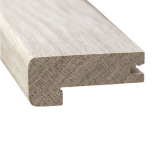 Nez de marche Chêne massif brut pré-poncé 22*60*2400 mm