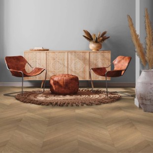 Parquet massif Point Hongrie Chêne verni aspect bois brut 4.ch 15*90*510/600 mm