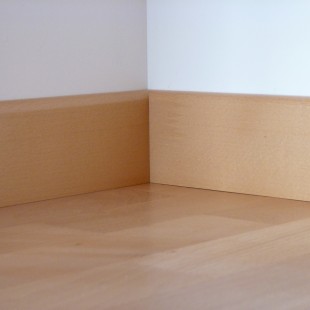 Hêtre satiné ou huile naturelle Plinthe arrondie Panaget 13*80*2200 mm