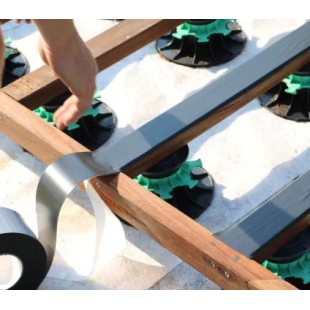Plot PVC pour lambourde terrasse
