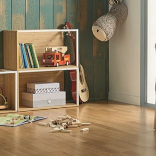 Satiné verni Chêne Parquet contrecollé double frise clic HDF